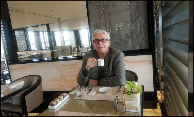 Život je lep 7 hotel Armani