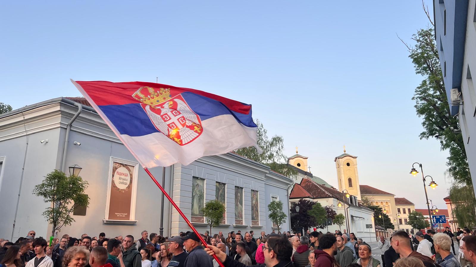 Čačani o brutalnom prebijanju studenata u Novom Sadu (VIDEO) 1 protest cacak13