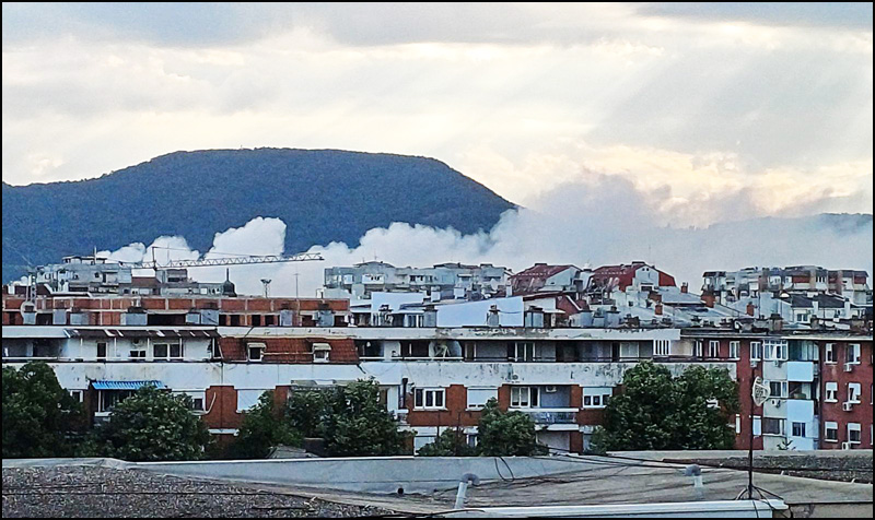Kraljevo deponija gori 1