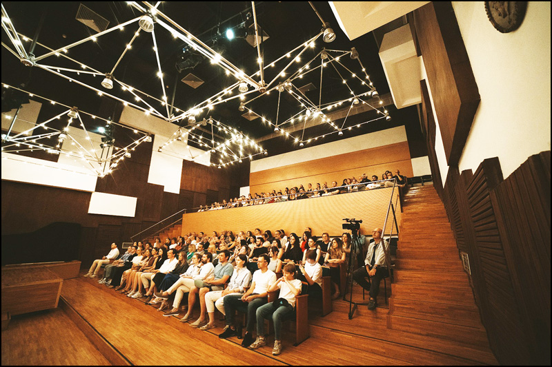 Alex Solely publika photo Evgenii Shen