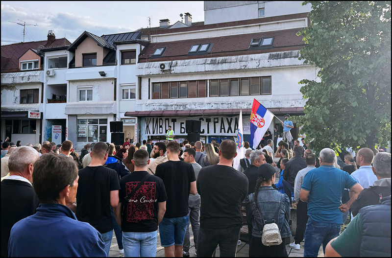 Lokalni izbori u Kosjeriću: Bitka režima za svaki glas 2 Protest u Kosjericu Foto Privatna arhiva