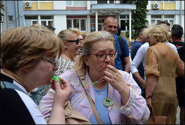 Građani podržali užičke sudije koje su na meti režima i tablioda 2 Skup podrske sudijama Foto Nead Kovacevic A1