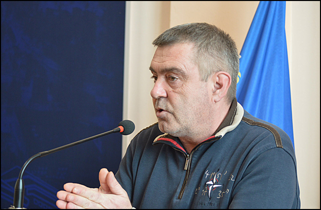 Naprednjaci odbili da užička skupština traži od Vučića izvinjenje za uvrede učesnika protesta 2 Vladimir Gredeljevic Foto Nenad Kovacevic