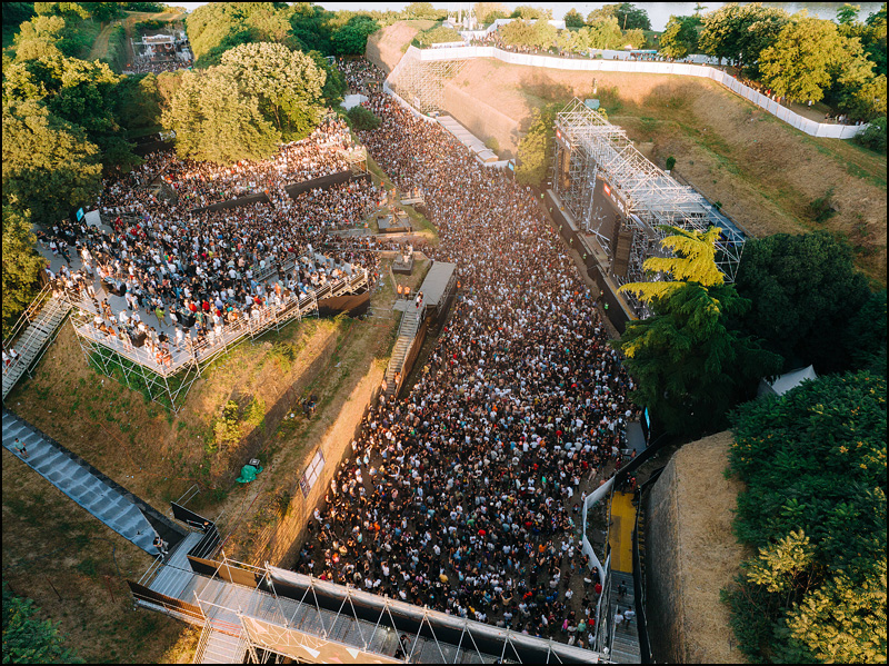 Danas počinje jubilarni EXIT – sa otvaranja Bob Geldof i Gala šalju poruku o studentima Srbije celom svetu 3 Dance Arena