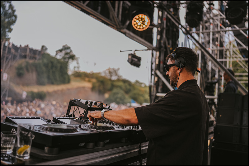 Samo EXIT ima tu moć: Izvođači i publika očarani atmosferom zajedništva i slobode 10 Hot Since 82 EXIT FESTIVAL 2025