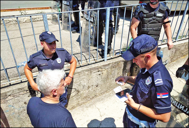 Policija u Uzicu Foto Privatna arhiva 3