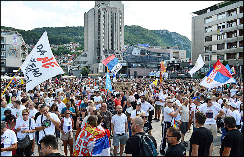 Užičani ne odustaju od protesta i blokada 1 Sa protesta 13 jula Foto Nenad Kovacevic