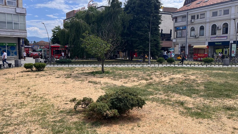 Čačak se pod vlašču SNS pretvara u pustinju (FOTO, VIDEO) 3 centar1