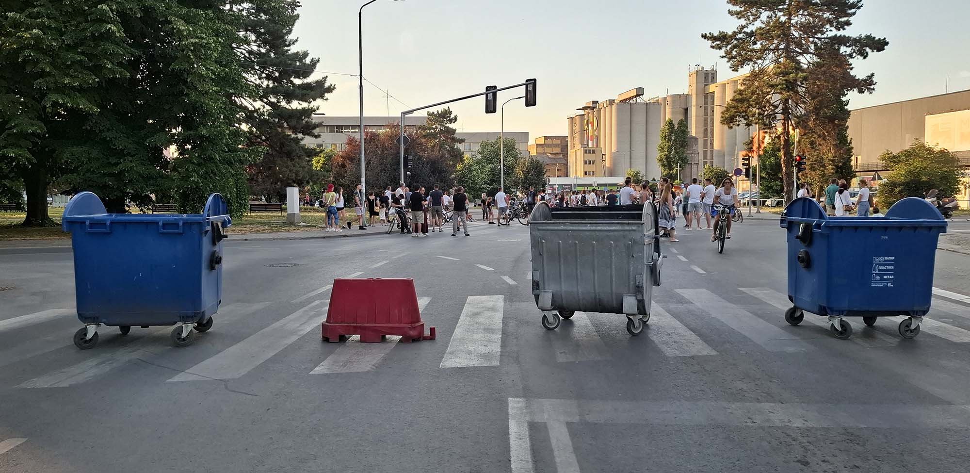 gradjanska neposlusnost blokada foto epicentarpress