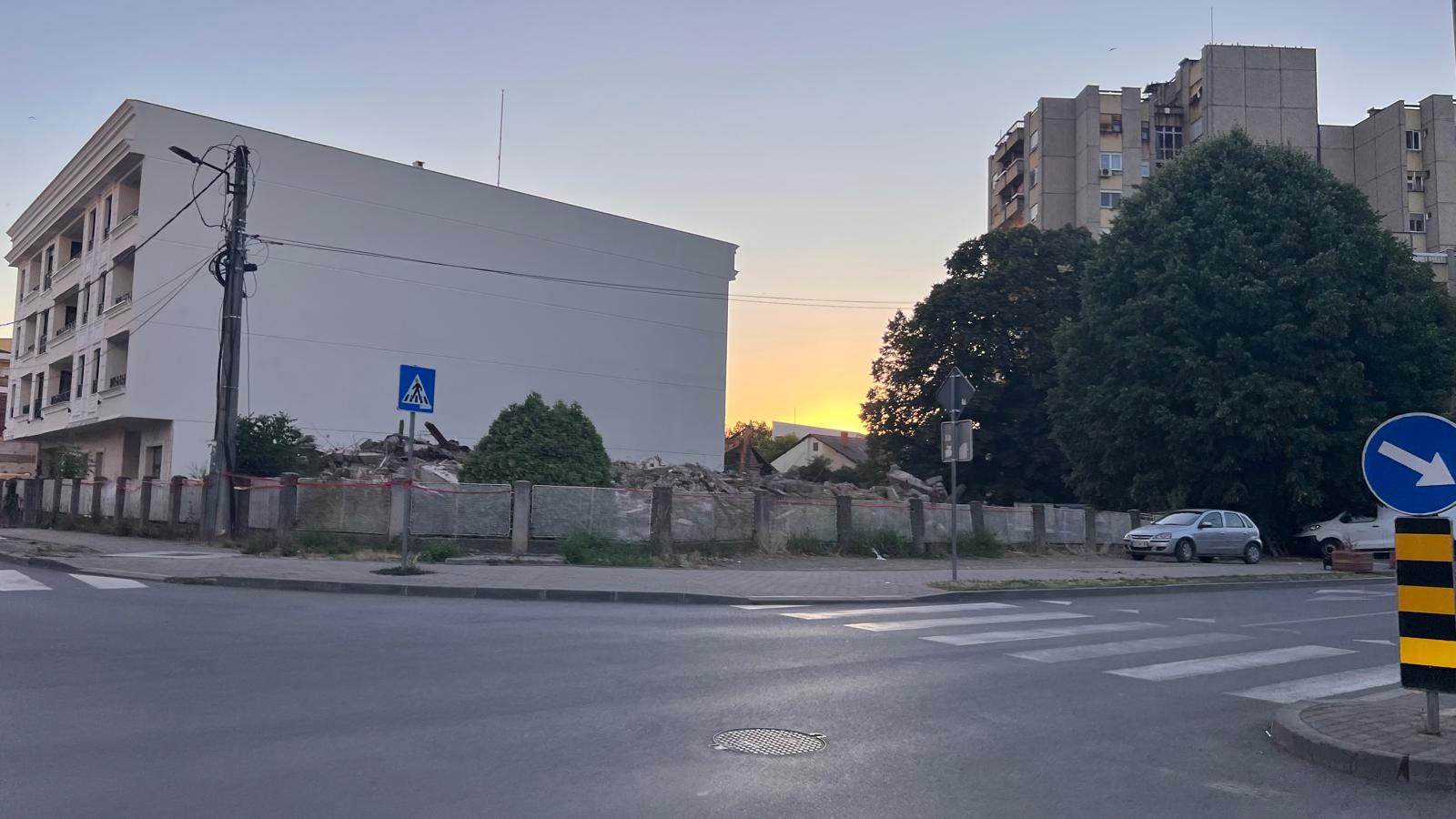 Srušena nekadašnja zgrada i magacin Prosvete 2 prosveta1