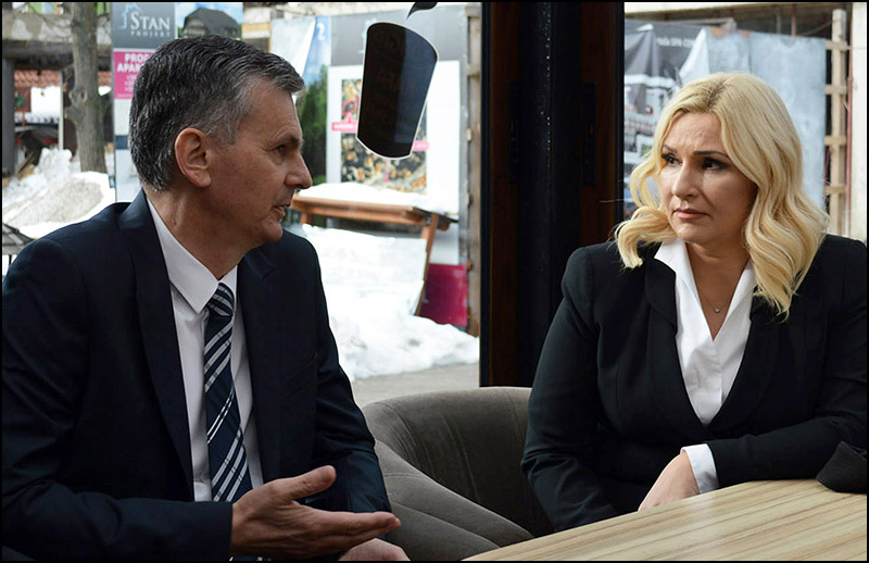 Decenija od postavljanja kamena temeljca za izgradnju zlatiborske Gold gondole (FOTO/VIDEO) 4 Milan Stamatovic i Zorana Mihajlovic na Zlatiboru Foto Nenad Kovacevic