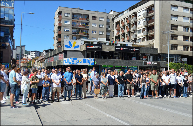 Užice pamti žrtve tragedije u Novom Sadu 2 Foto Nenad Kovacevic 3