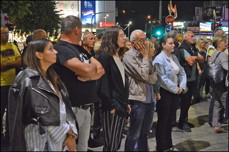 Sa skupa podrške Pavlu Cicvariću u Užicu: Ili mi ili oni 1 Protest Foto Nenad Kovacevic 2