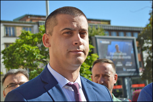Opozicija zahteva od užičke skupštine da osudi pretnje Pavlu Cicvariću 5 Radovan Novakovic Foto Nenad Kovacevic 1