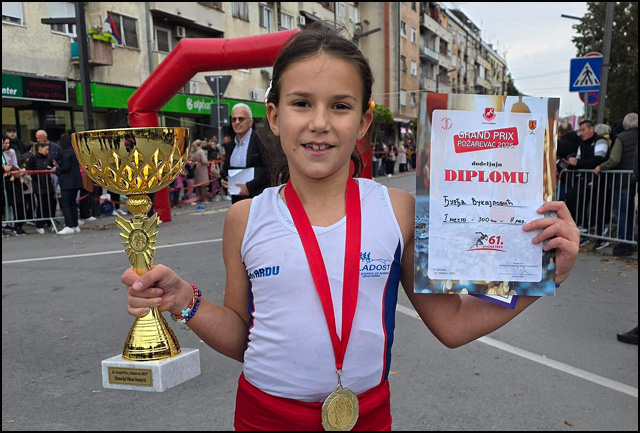 Mladi užički atletičari osvojili pet medalja u Požarevcu 1 DJurdja Vukajlovic Foto AK Mladost Uzice