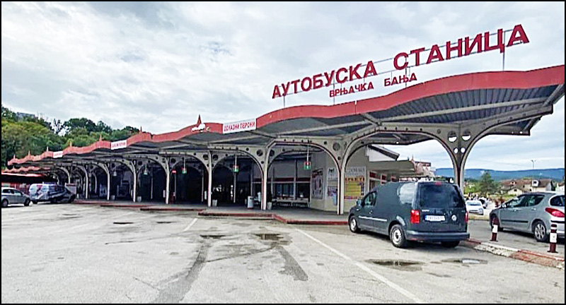 Roditelji iz Vrnjačke Banje ogorčeni zbog poskupljenja mesečne karte za srednjoškolce 1 Autobuska stanica VB