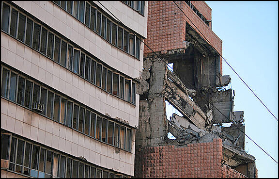 Generalstab 02 Zoran Miodrag 2009 576x369 1