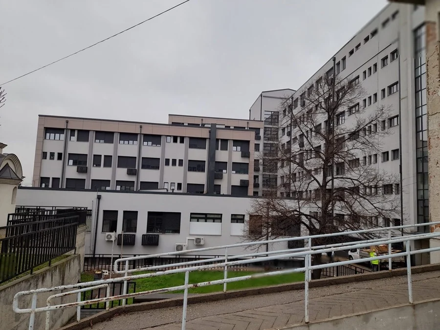 Tiho širenje biometrijskog nadzora: Javne institucije pod mrežom kamera koje prepoznaju lice 3 Opsta bolnica Leskovac. Foto Juzne vesti