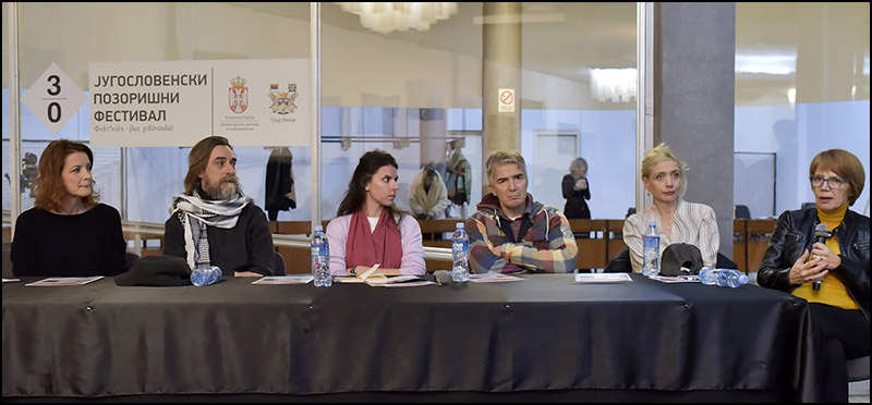 Razgovor o predstavi Foto Bozidar Zivanovic