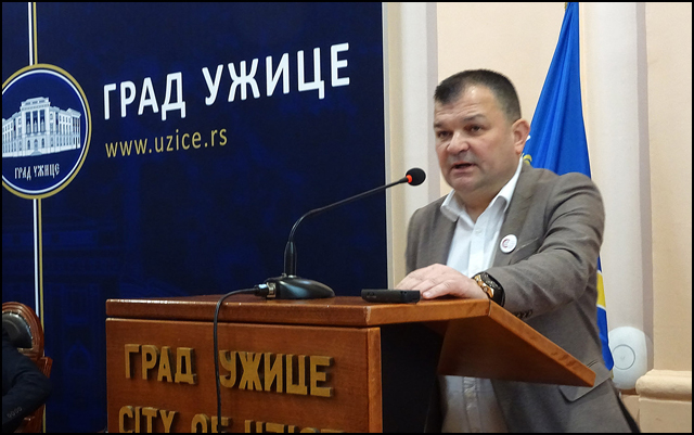 Šest godina lažnih obećanja o početku rekonstrukcije Zdravstenog centra Užice 3 Branko Ilic Foto Nenad Kovacevic