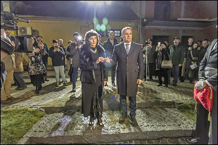 Čačanski kulturni triptih 3 Etnoloski muzej direktorka Narodnog muzeja i gradonacelnik Foto Bus Plus