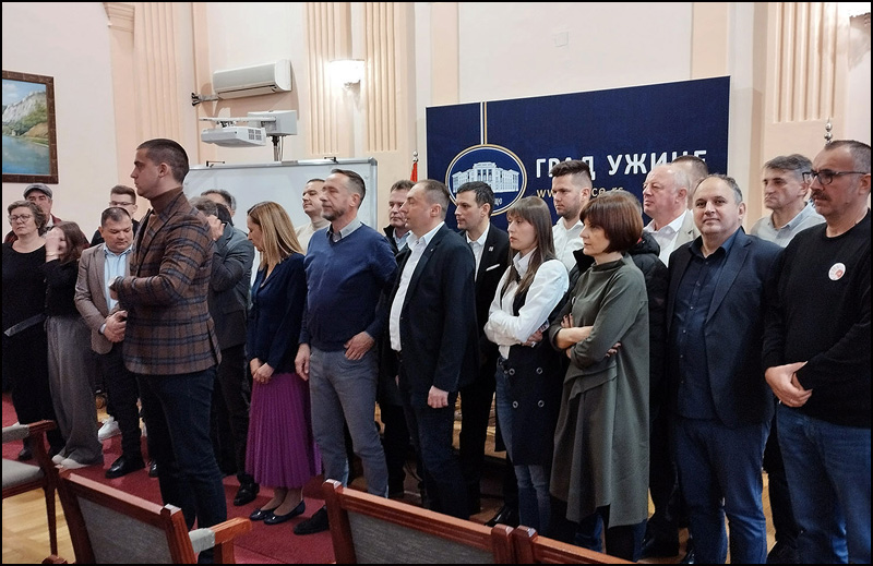 Užička opozicija traži vanrednu sednicu Skupštine grada 4 Odbornici opozicije Foto Nenad Kovacevic