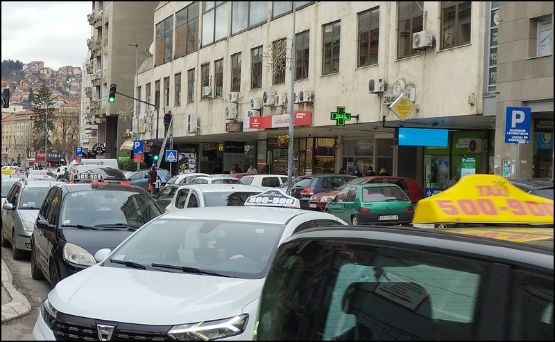 Taksi vozila u Uzicu Foto Nenad Kovacevic