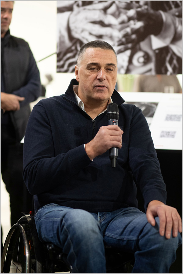 Međunarodni dan osoba sa invaliditetom obeležila izložba „Nevidljivi svet“ 2 Vladimir Markovic galerija NKJ