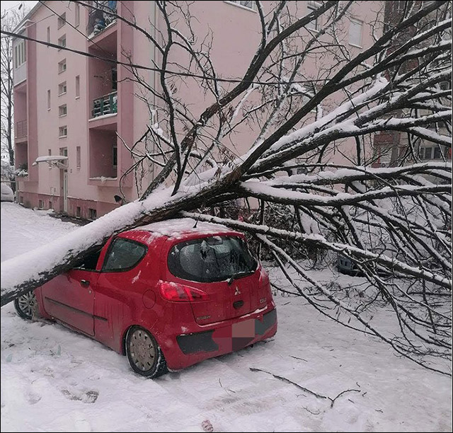Sneg i ledena kiša u Kraljevu i okolini 1 KV 1