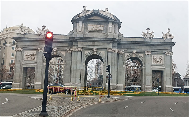 Čvorak u Madridu 10 Madrid Alcala Kapija