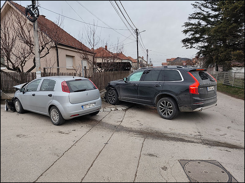 Opet udes na uglu Bosanske i Crnogorske ulice 1 Udes 2