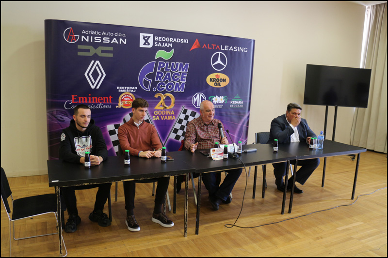 20 godina PlumRace-a: Strast prema automobilima koja traje 1 S leva na desno Nemanja Jovanovic Andrija Kostic Vladica Sljivic Gabor Sagmajster