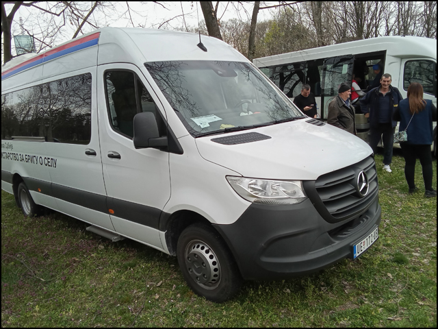 Vozilo Ministarstva za brigu o selu 1