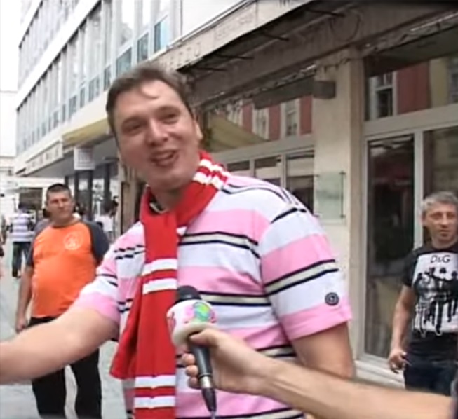 Aleksandar Vucic i Kokeza kao navijaci Bratislava 2010