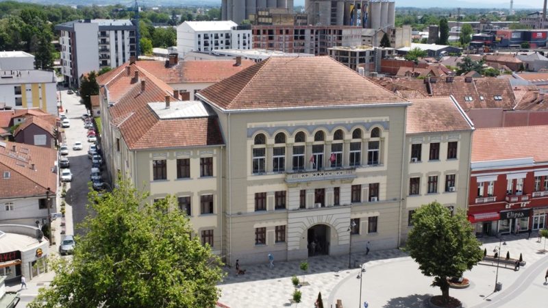 gimnazija