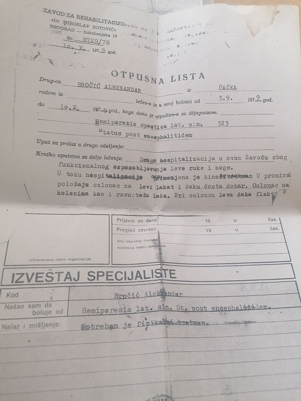 Bio "uzbunjivač", direktor osudjen, sada mu ne daju penziju 2 lista